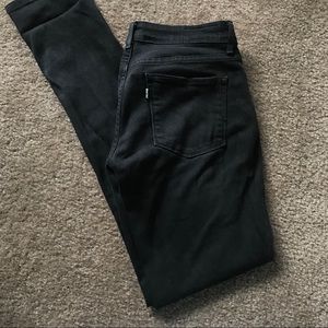 Levi’s Black Denim Tall Skinny Jeans